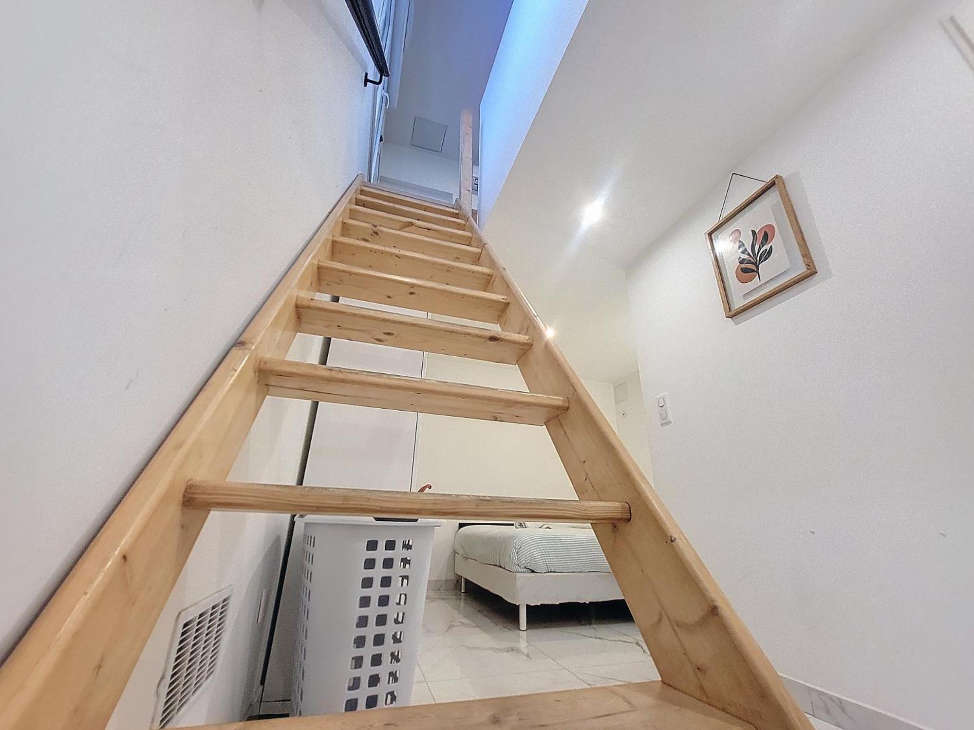 Confort Climatise Et Suite Privee En Sousplex Μονπελιέ Εξωτερικό φωτογραφία